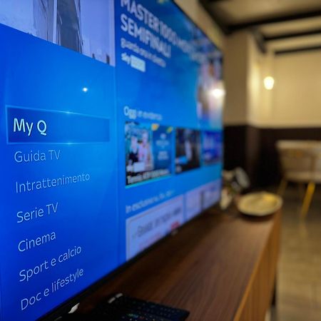 Апартаменты Regina Milano In Verona - Sky Tv, Wifi E Breakfast Box Экстерьер фото