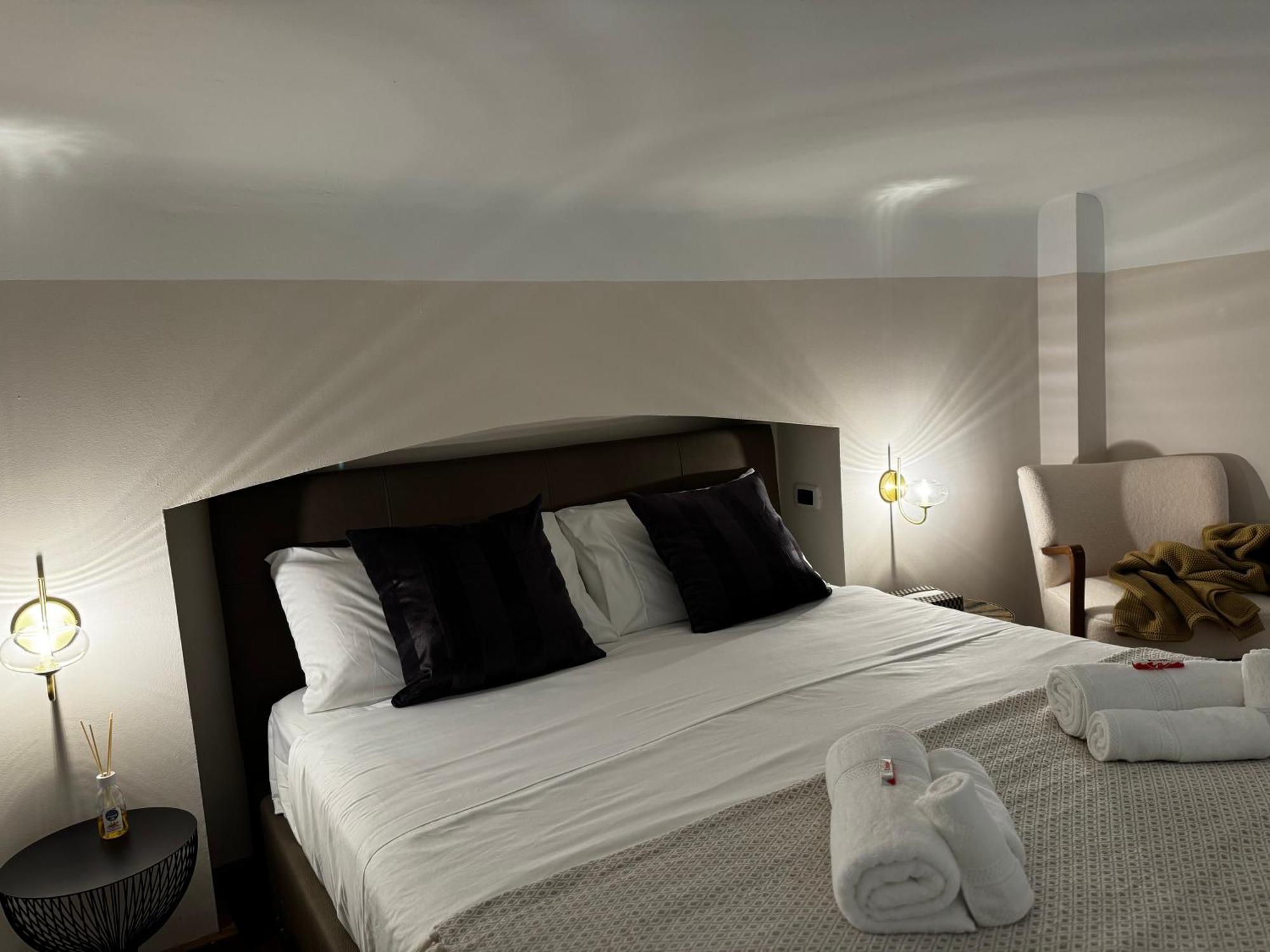 Апартаменты Regina Milano In Verona - Sky Tv, Wifi E Breakfast Box Экстерьер фото