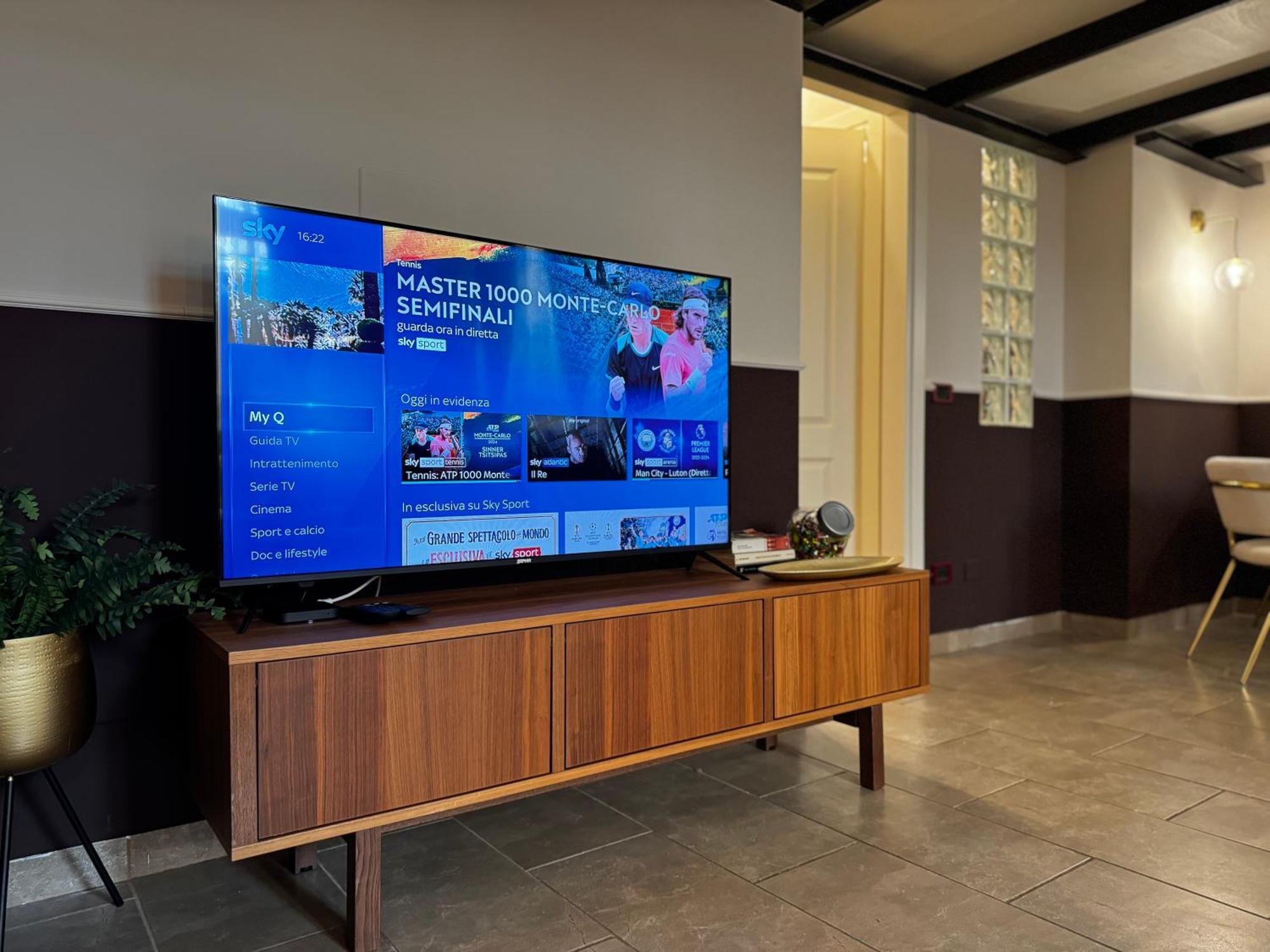 Апартаменты Regina Milano In Verona - Sky Tv, Wifi E Breakfast Box Экстерьер фото